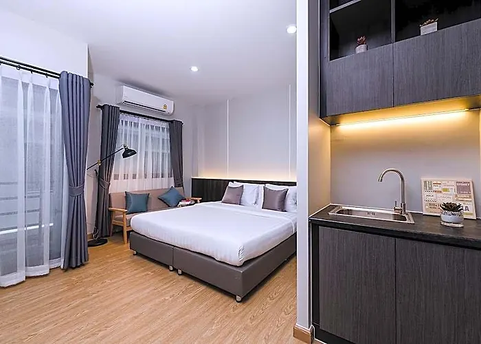 College Haus. Hotel Bangkok