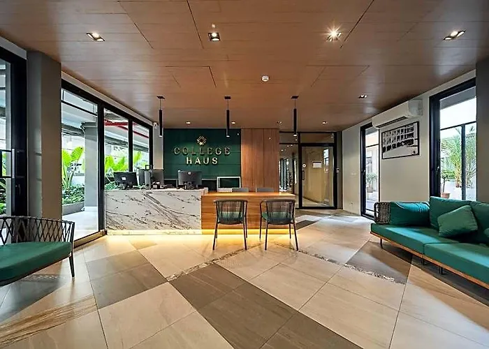 Hotel College Haus. Bangkok